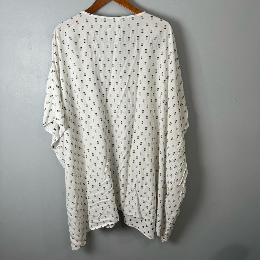 Swimsuits for All Oversized Swim Cover All Poncho/dress Fits sz 10-16 very nice - Picture 3 of 10